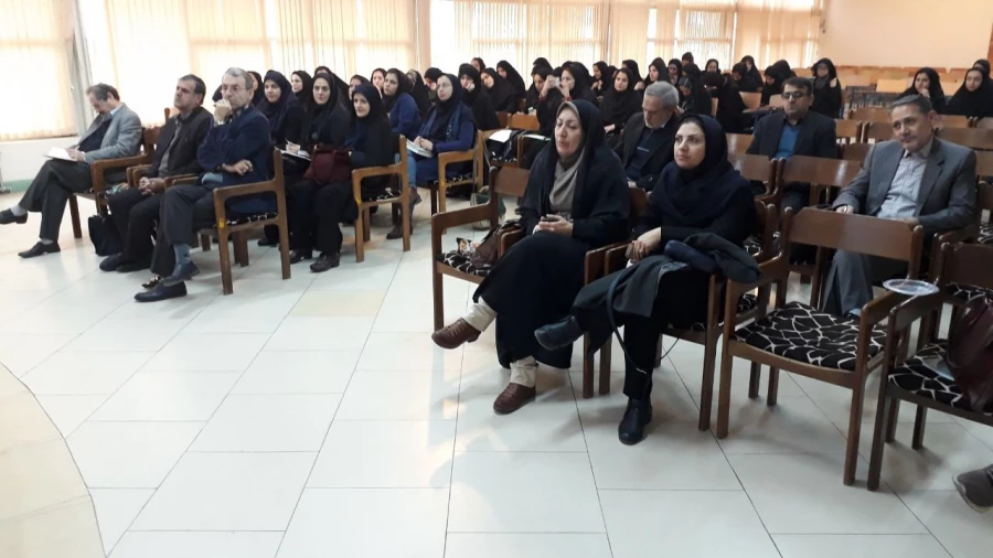 برگزاری نشست علمی- پژوهشی:
کارورزی تاملی در حرفه معلمی
(مبانی و تجارب جهانی) 2